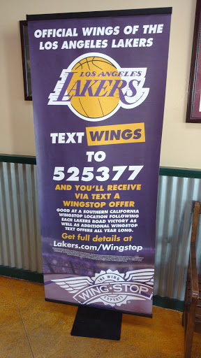 Chicken Wings Restaurant «Wingstop», reviews and photos, 245 S Glendale Ave b, Glendale, CA 91205, USA