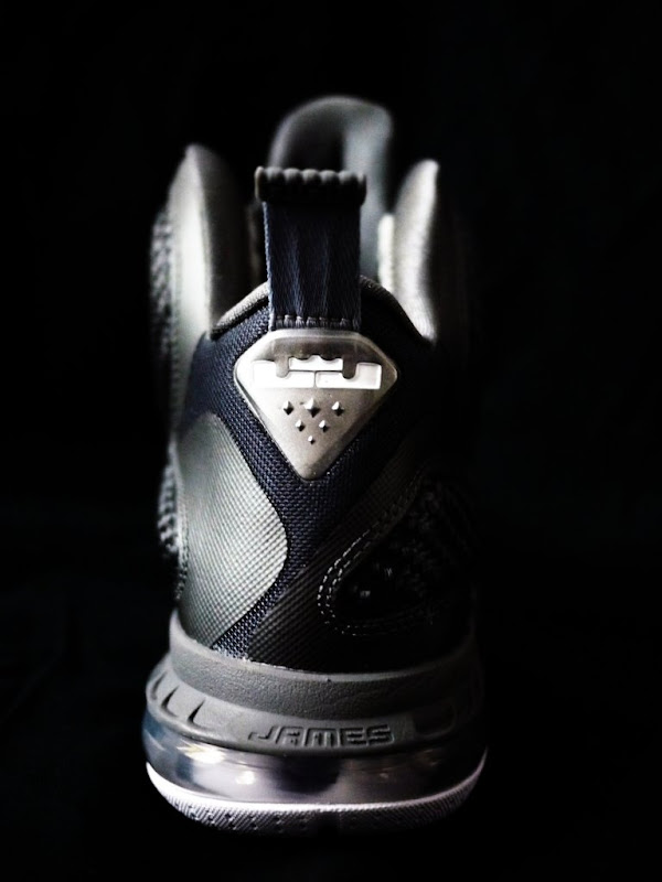 Upcoming Nike LeBron 9 8220Cool GreyWhiteMetallic Silver8221