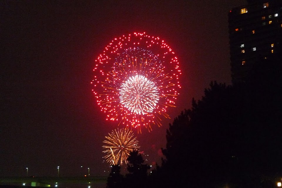 baie tokyo feu artifice