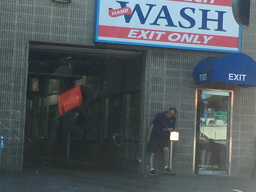 Car Wash «New High Tech Car Wash Inc», reviews and photos, 2450 Jericho Turnpike, Garden City Park, NY 11040, USA