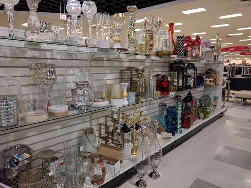 Department Store «T.J. Maxx and HomeGoods», reviews and photos, 300 Commons Way, Bridgewater, NJ 08807, USA