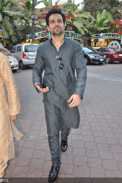 Actor Emraan Hashmi dressed in grey kurta arrives at Udita Goswami and Mohit Suri's wedding ceremony, held at ISKCON Juhu in Mumbai on January 29, 2013. (Pic: Viral Bhayani)