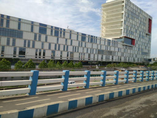Vision Studio, Opposite TCS Gitanjali Park, Beside DLF 2 Ericsson Building, Gate No. 2,, Laskarhati Bazar, Khalpar,, Kolkata, West Bengal 700135, India, Photographer, state WB