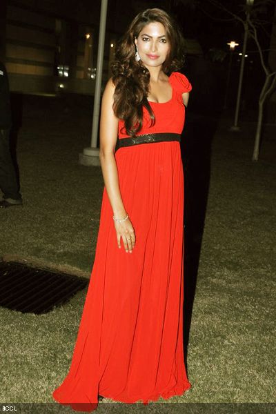 Simran Kaur Mundi makes a bold impression with her red dress during 'Namaste America' event, held in Mumbai on January 21, 2013. (Pic: Viral Bhayani)