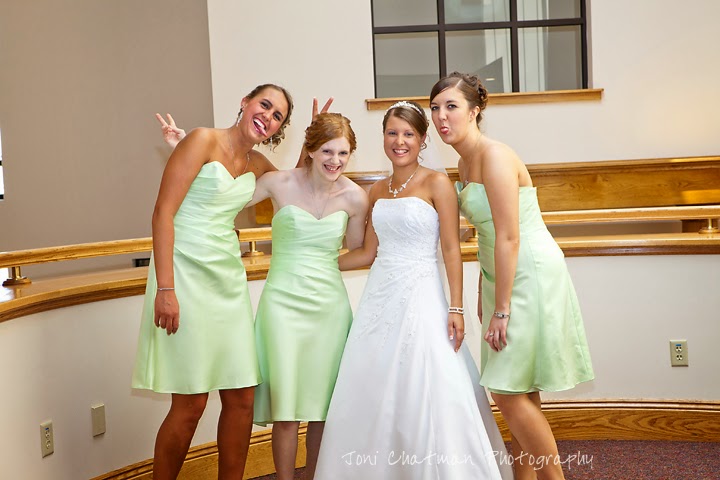 10 Tips for Being an Excellent Bridesmaid | ProbablyRachel