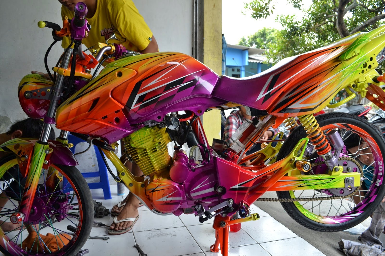 modifikasi tiger revo 2013