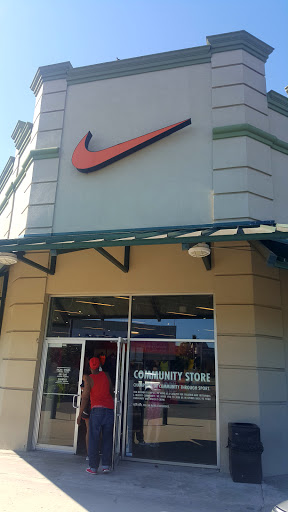 Clothing Store «Nike Factory Store», reviews and photos, 4101 S Carrollton Ave, New Orleans, LA 70119, USA