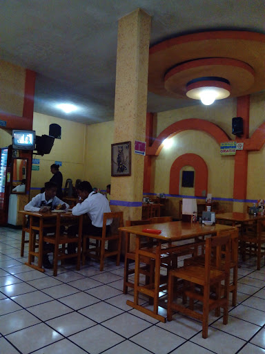 Taquería La Lechucita, Calle Francisco Sarabia 705, San Martín de Porres, 90337 Apizaco, Tlax., México, Alimentación y bebida | TLAX