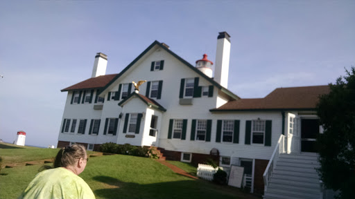 Lighthouse Inn