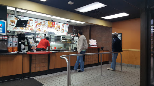 Fast Food Restaurant «KFC», reviews and photos, 585 Cedar Ln, Teaneck, NJ 07666, USA