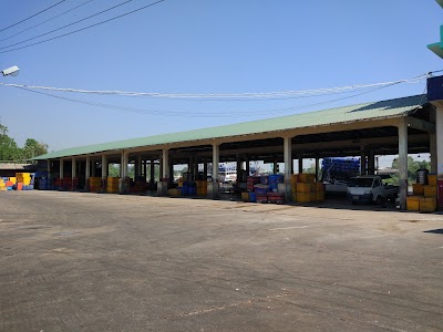Photos of Nyaung Tan Jetty