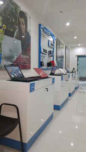 Dell Exclusive Store, Shop No 8 Ground Floor Near Varad Medical Store, University Road, Rajkot, Gujarat 360007, India, Laptop_Store, state GJ