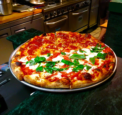 Italian Restaurant «Pizza City», reviews and photos, 1509 E Las Olas Blvd, Fort Lauderdale, FL 33301, USA