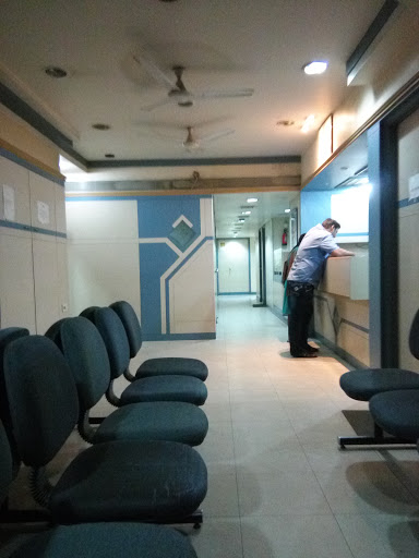 Gautam Laboratories, 9A, Kali Krishna Tagore Street, Kolkata, West Bengal 700007, India, Pathologist, state WB