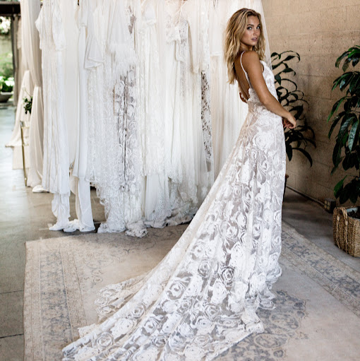 Grace Loves Lace – Los Angeles Showroom