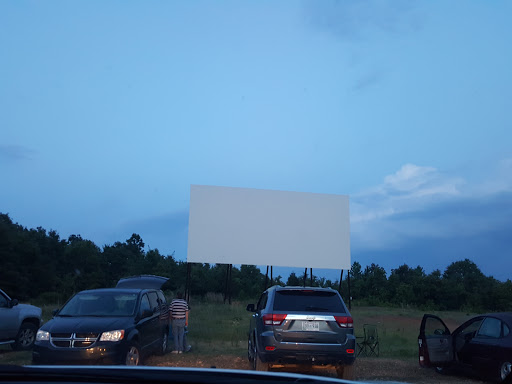 Drive-in Movie Theater «Birdsong Drive-In Theater», reviews and photos, 907 Shiloh Church Rd, Camden, TN 38320, USA