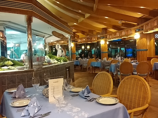 Fishmarket, InterContinental Abu Dhabi, King Abdullah Bin Abdulaziz Al Saud Street - Abu Dhabi - United Arab Emirates, Restaurant, state Abu Dhabi