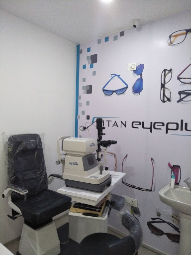 Titan Eye Plus Store, Adam Star Complex, SH8, Thodupuzha, Kerala 685584, India, Optometrist_Shop, state KL