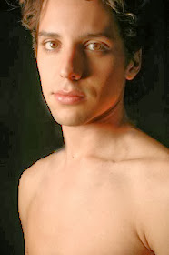 Model Box: Luis Romano