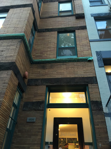 HighRoad Hostel DC