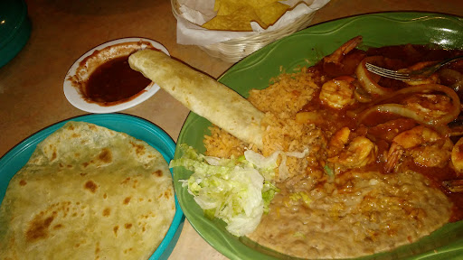 Mexican Restaurant «Cazadores Mexican Grill and Cantina», reviews and photos, 2140 35th Ave, Greeley, CO 80634, USA