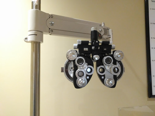 Optometrist «Family Eye Care Center», reviews and photos
