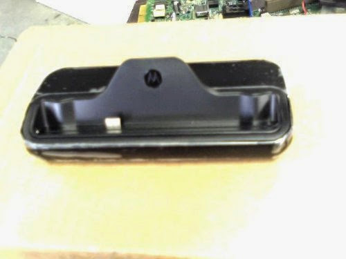  Motorola Droid 2 A955 A956 OEM Multimedia Docking Station Cradle SPN5615A, (just Docking station, no power cable)