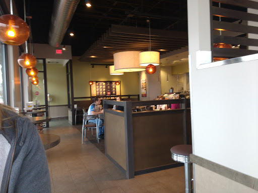 Restaurant «Noodles and Company», reviews and photos, 2360 Edgewood Rd SW, Cedar Rapids, IA 52404, USA