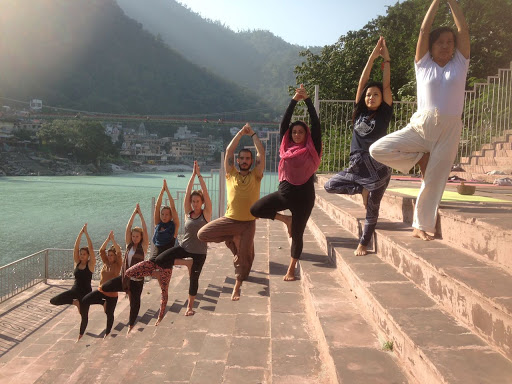 Jeevmoksha Yoga Gurukul - Yoga Teacher Training in Rishikesh, Badrinath Highway, Yoga Street Tapovan,, Laxman Jhula, Rishikesh, Uttarakhand 249201, India, Sports_Association, state UK