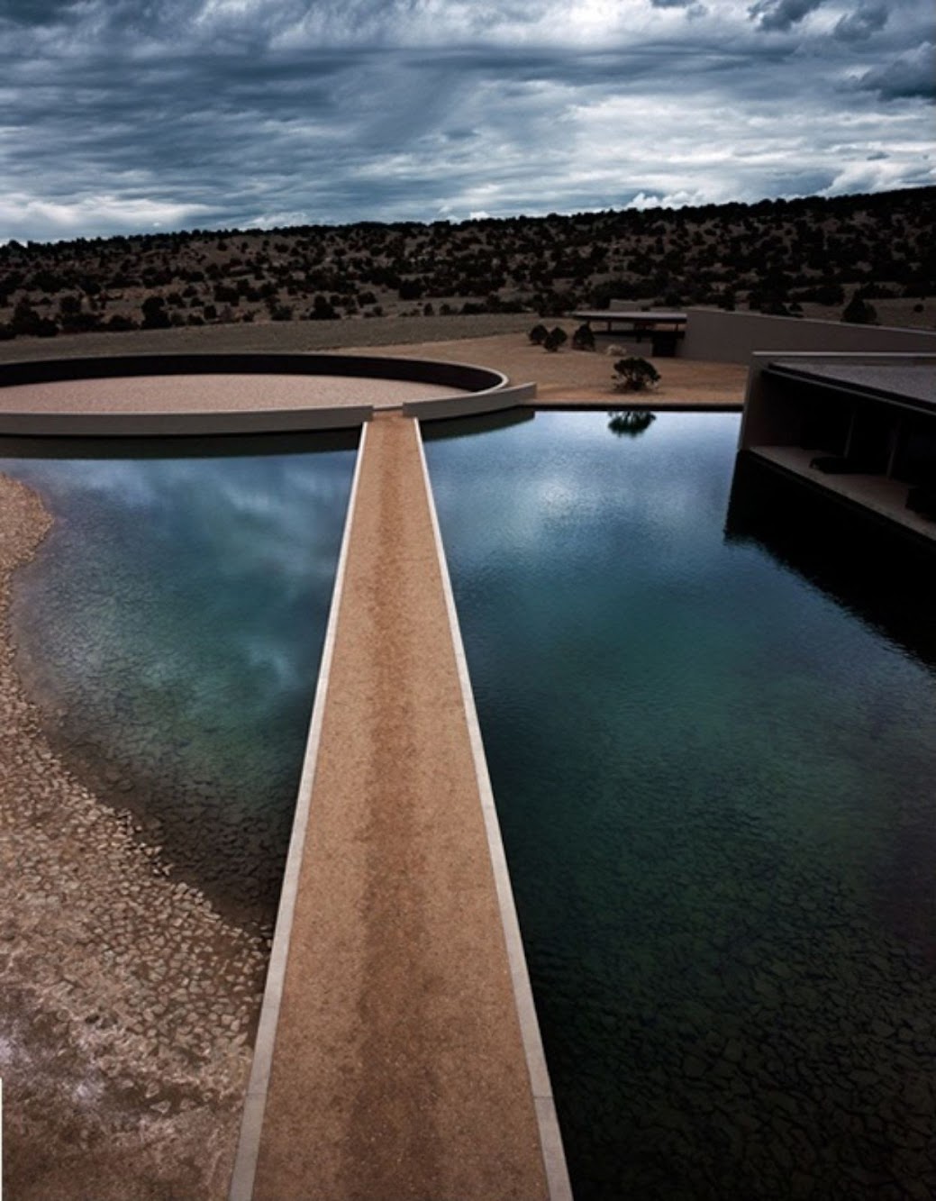 05-Tom-Ford's-Ranch-by-Tadao-Ando
