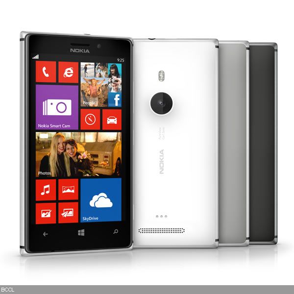 The Lumia 925 is the latest version in Nokia's range of smartphones using Windows Phone software, with its metal body setting it apart from earlier models.