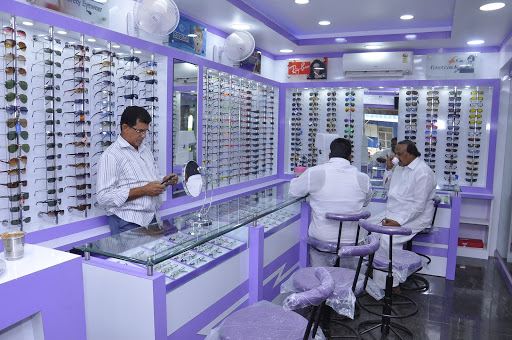 VISION Opticals Show room, 101,Srinivasa street.Lathanki road., Near durai gas, Udumalpet, Tamil Nadu 642126, India, Optometrist_Shop, state TN