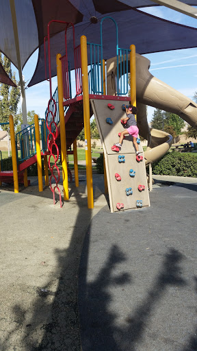 Park «Figarden Loop Park», reviews and photos, 4265 W Figarden Dr, Fresno, CA 93722, USA