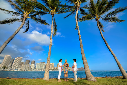 I Do Hawaiian Weddings