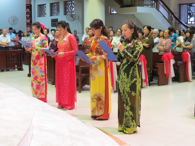 Hình ảnh Thánh lễ cầu nguyện cho Phụ nữ