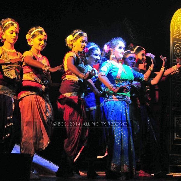 Actress-dancer Shalu Menon's dance play Droupadi wows the crowd in Thiruvananthapuram.