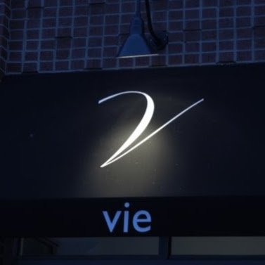 Vie Restaurant logo