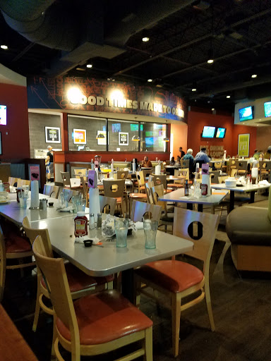 Restaurant «Buffalo Wings & Rings», reviews and photos, 5517 Kings Center Dr, Mason, OH 45040, USA