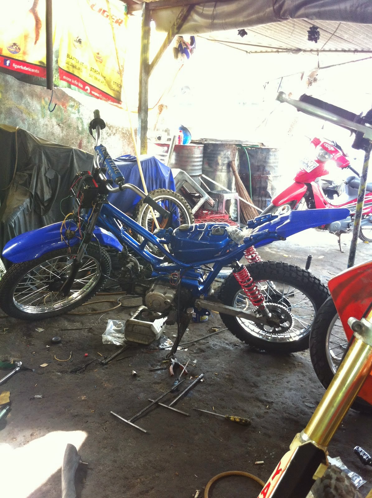 Force 1 Modifikasi Trail