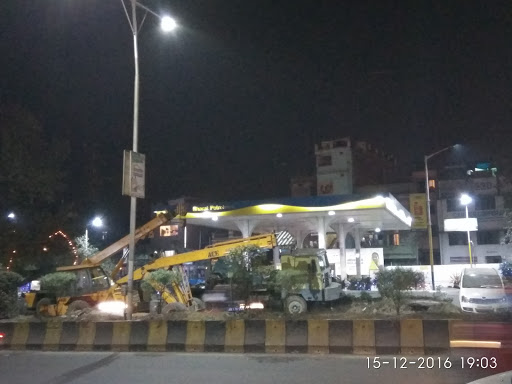 Bharat Petroleum Petrol Pump, Near Over-Bridge Kalimati Sakchi Jamshedpur, New Kalimati Rd, Punjabi Refugee Colony, Golmuri, Jamshedpur, Jharkhand 831003, India, CNG_Station, state JH