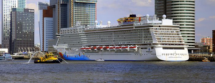 NCL - Norwegian Breakaway