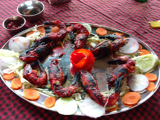 River Side Family Restaurant, 789/1A, Nerul - Reis Margos Rd, Near Nerul Bridge, Titawada, Nerul, Bardez, Goa, 403114, India, Seafood_Restaurant, state GA