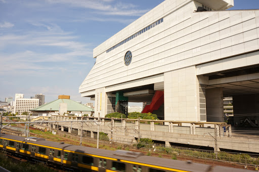 Anne Hostel Yokozuna
