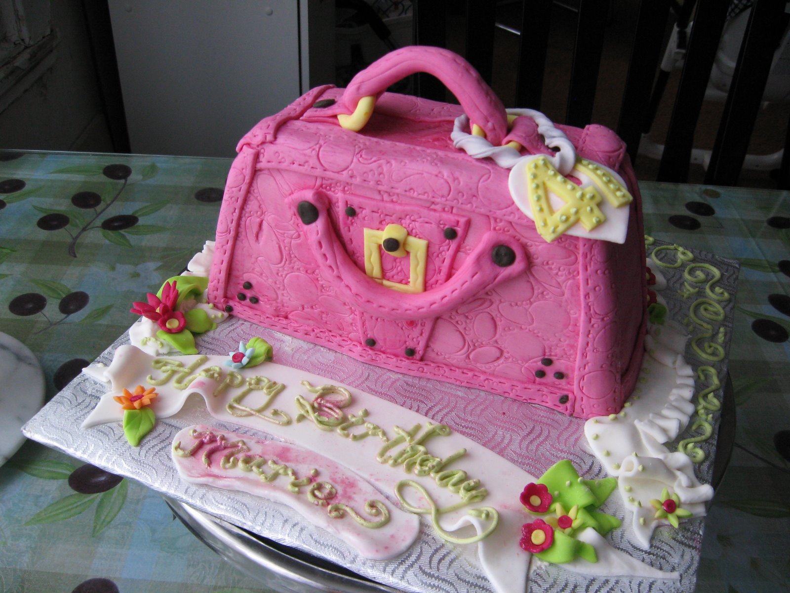 ROWENA'S CAKES: Sample Cakes