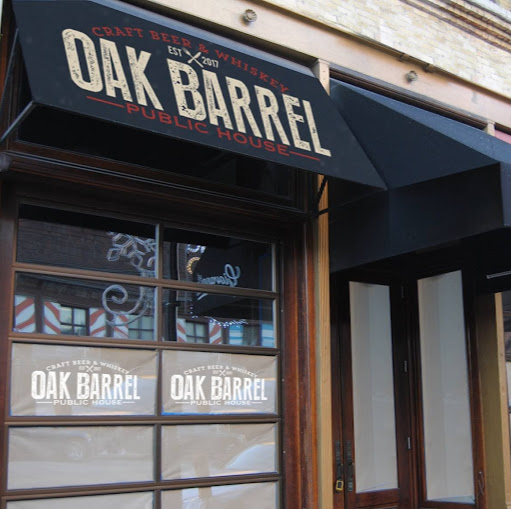 Oak Barrel Public House logo