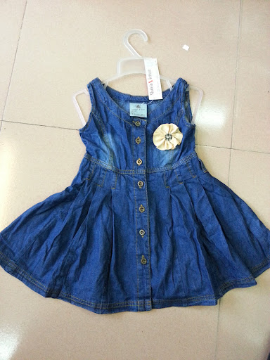 Shop quần áo thời trang nữ, nam, trẻ em Made in Viet Nam xuất khẩu xịn 20130223_173149