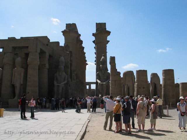 Patio en el Templo de Luxor