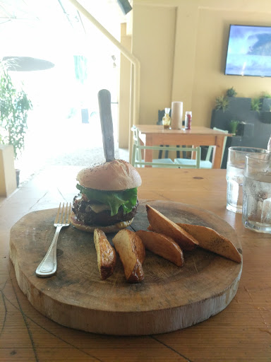Burgers & Beer