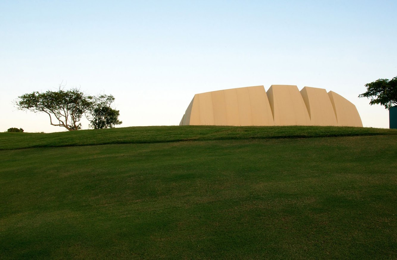 Mozarteum Brasileiro Theater by Valentiny HVP Architects