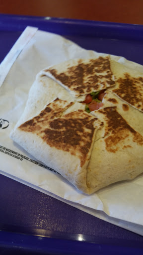 Mexican Restaurant «Taco Bell», reviews and photos, 3509 N Harlem Ave, Chicago, IL 60634, USA